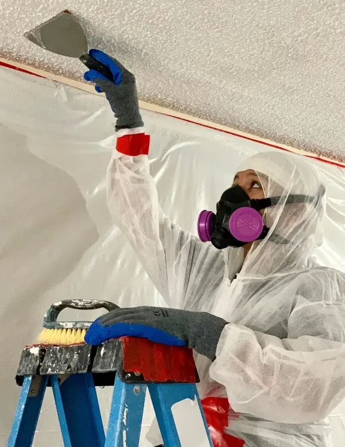 Ceiling Leak Water Damage in a Joplin, MO home