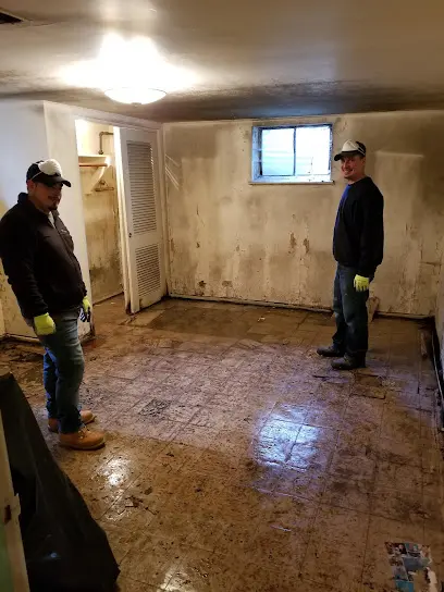 Sump Pump Failure Water Damage in a Joplin, MO home